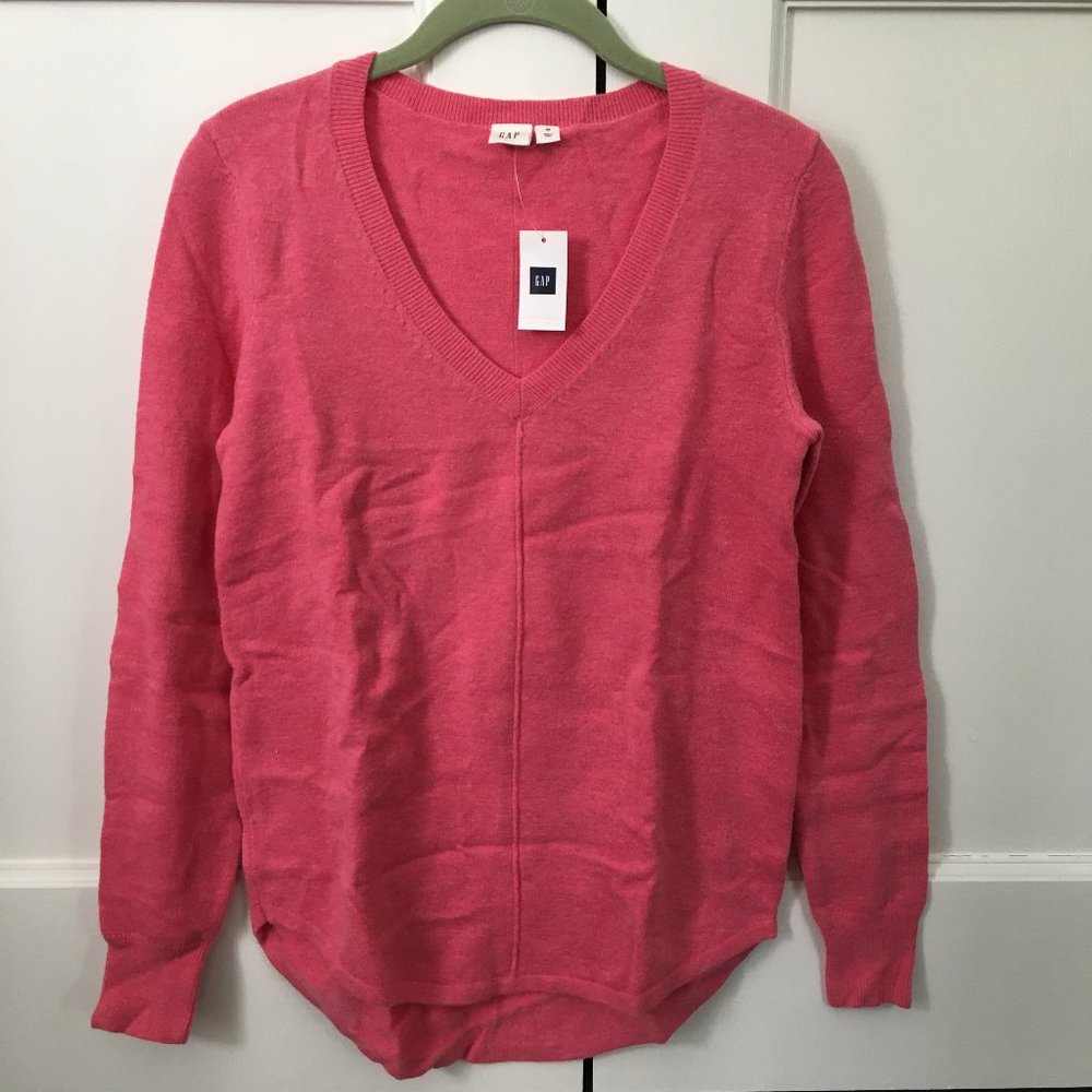 Gap BNWT Pink V-Neck Sweater Women's XS Small